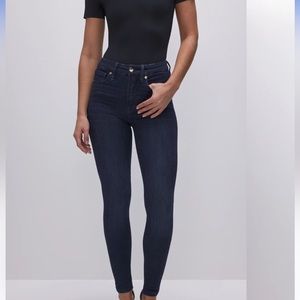 Good American Good Legs Blue224 Mid Rise Skinny Jeans